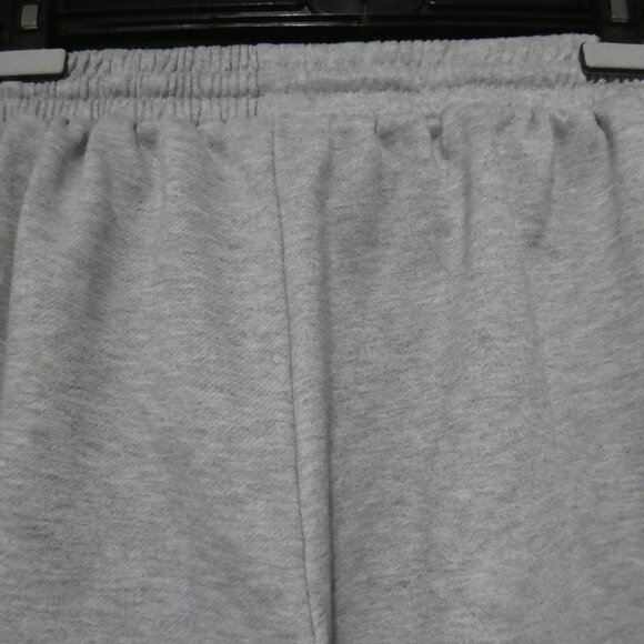 Grey Sweatshorts | 1 XL | 100% Polyester - Picture 10 of 14